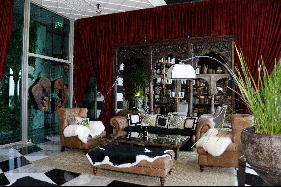 Luxsl Luxury Style Of Life 6 Apartment Pantai Jomtien Luaran gambar