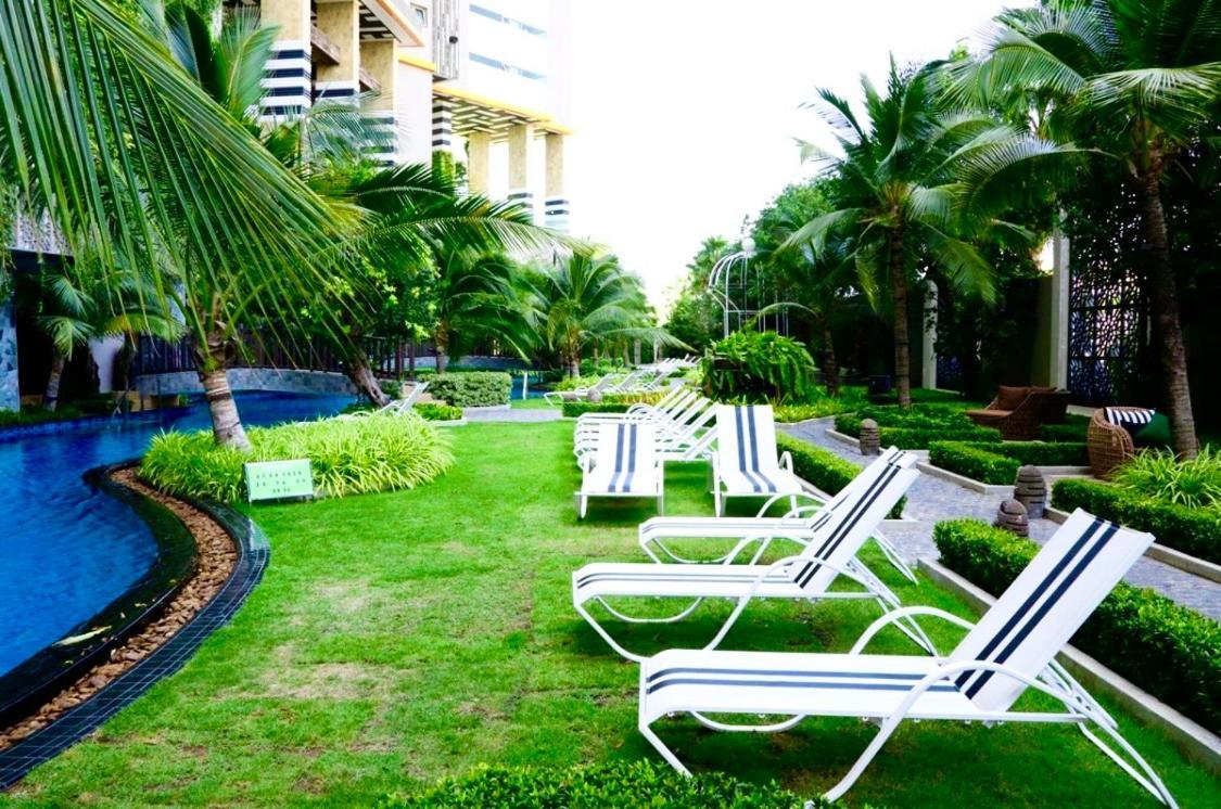 Luxsl Luxury Style Of Life 6 Apartment Pantai Jomtien Luaran gambar