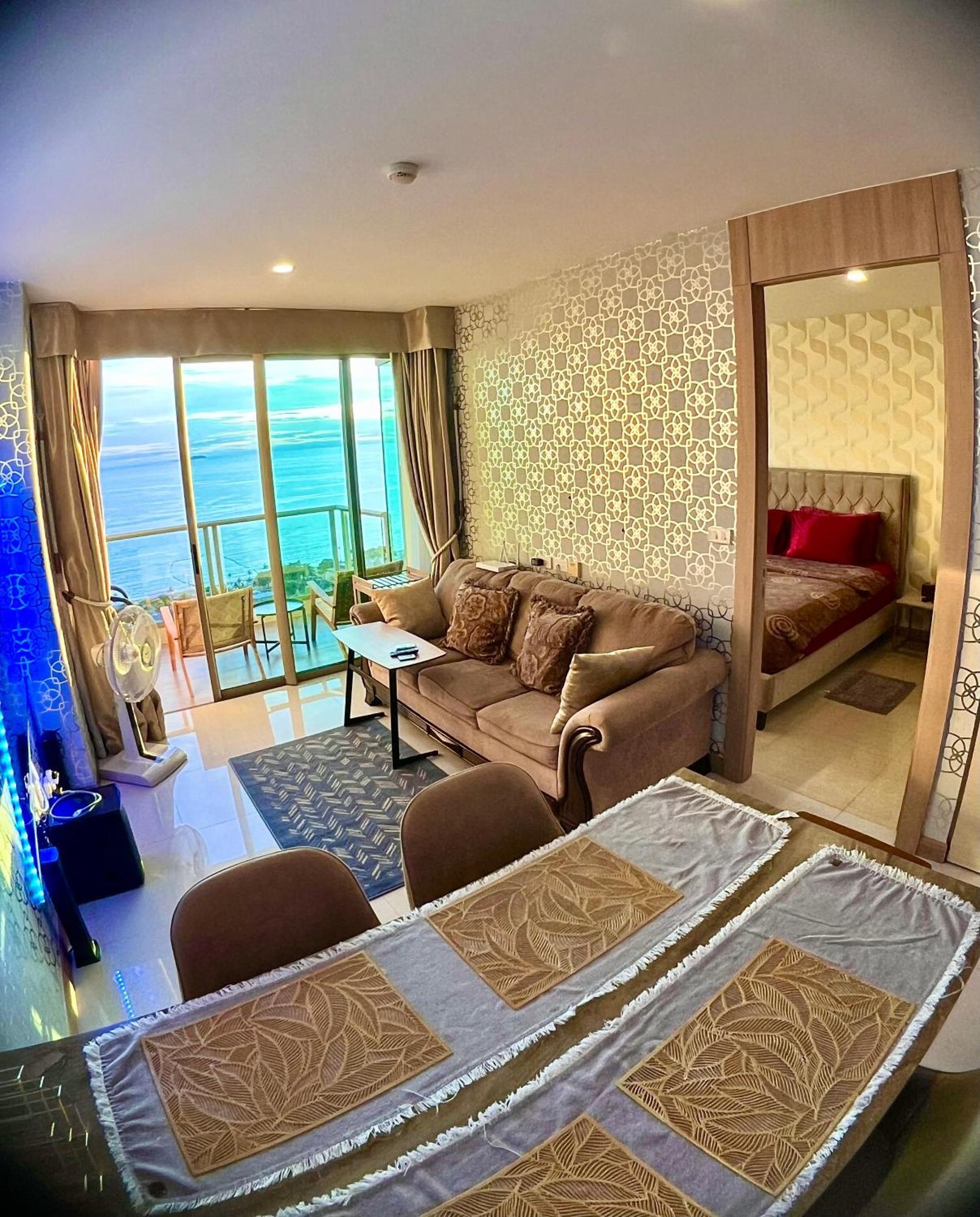 Luxsl Luxury Style Of Life 6 Apartment Pantai Jomtien Luaran gambar