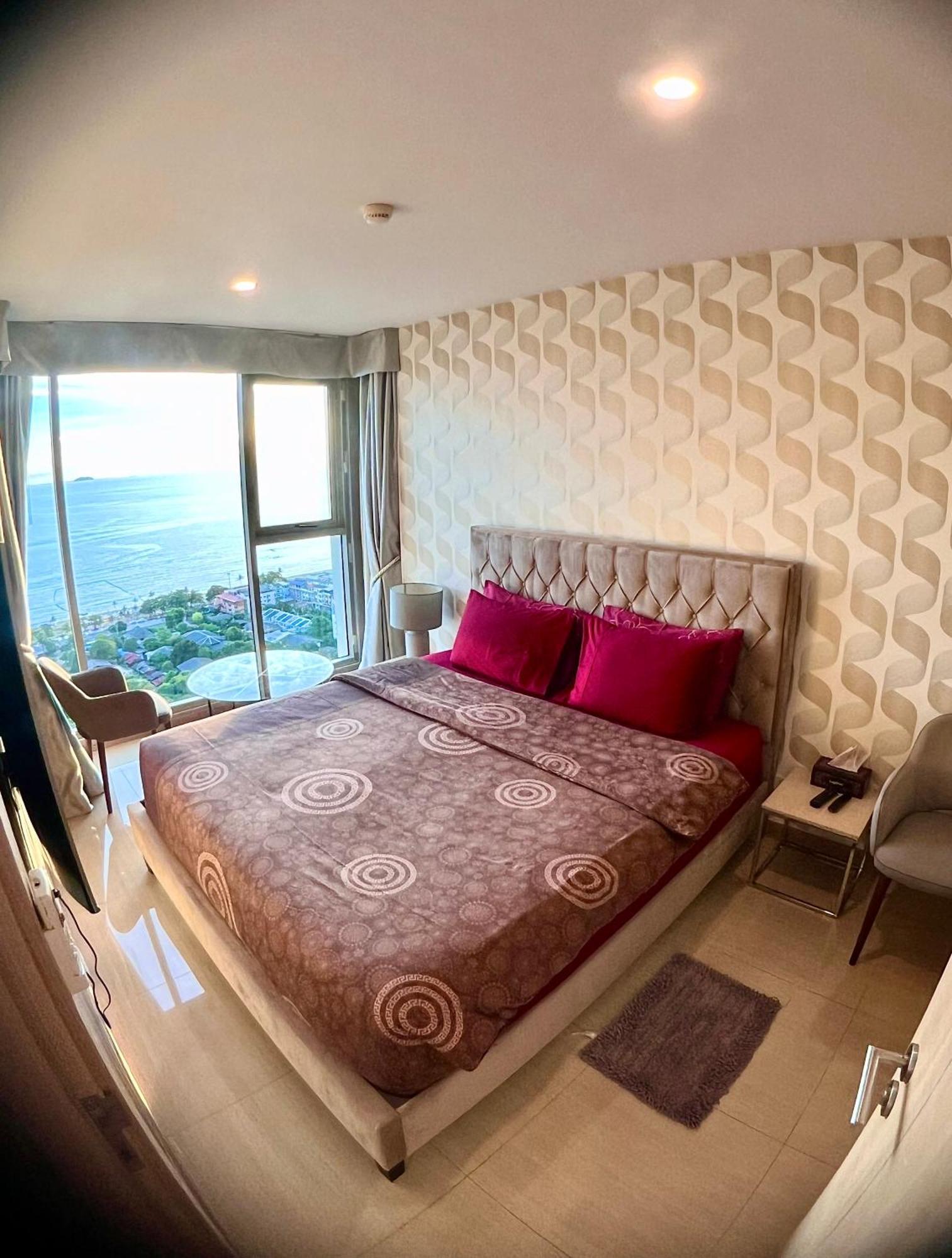 Luxsl Luxury Style Of Life 6 Apartment Pantai Jomtien Luaran gambar